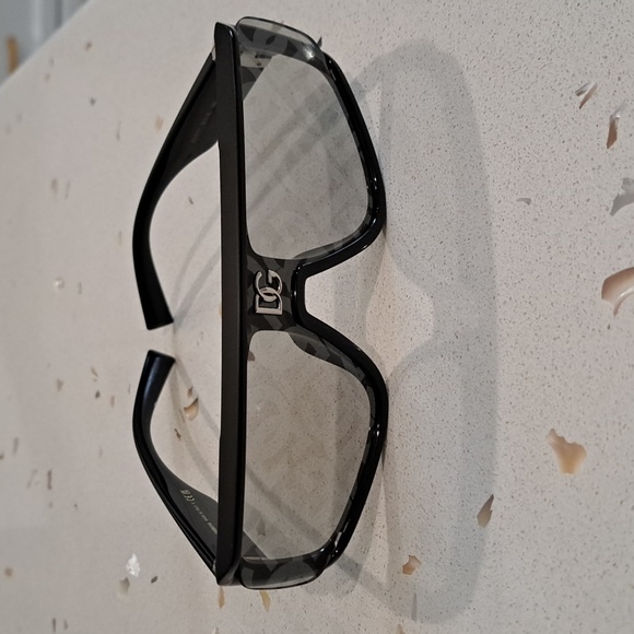 NWT Dolce & Gabbana sunglasses - Picture 2 of 13